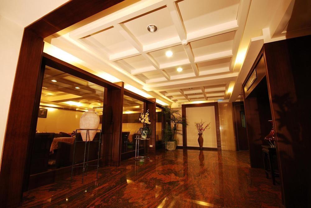 The Enterpriser Hotel Taichung Extérieur photo