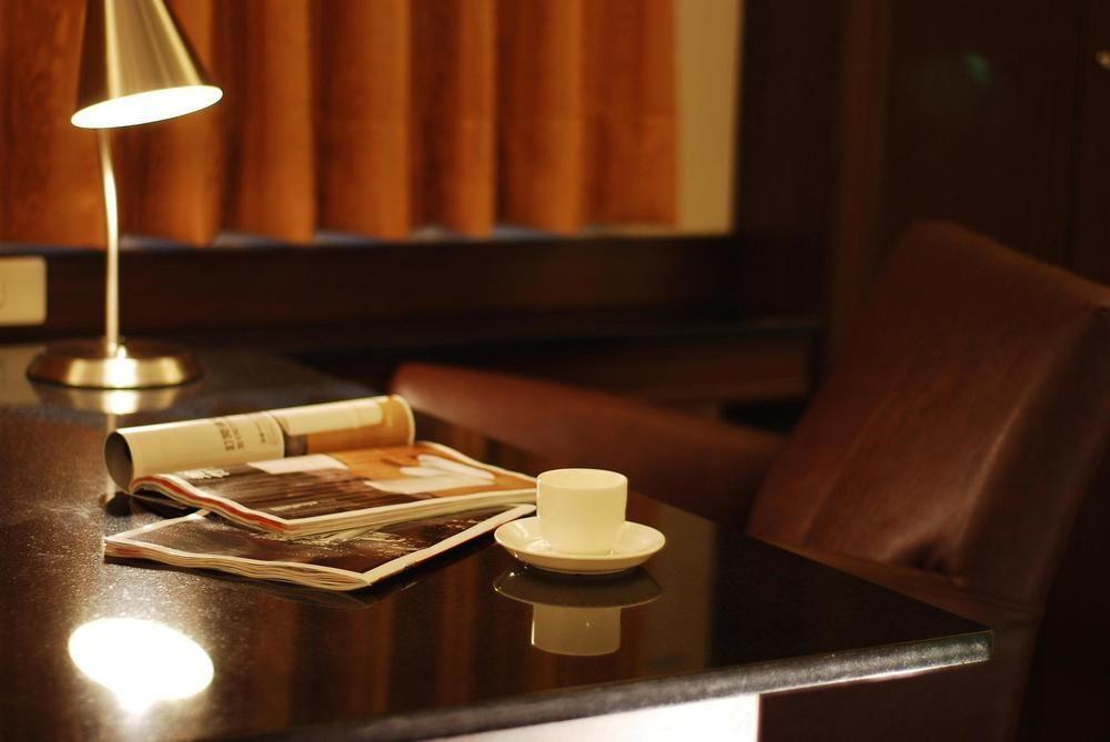 The Enterpriser Hotel Taichung Extérieur photo