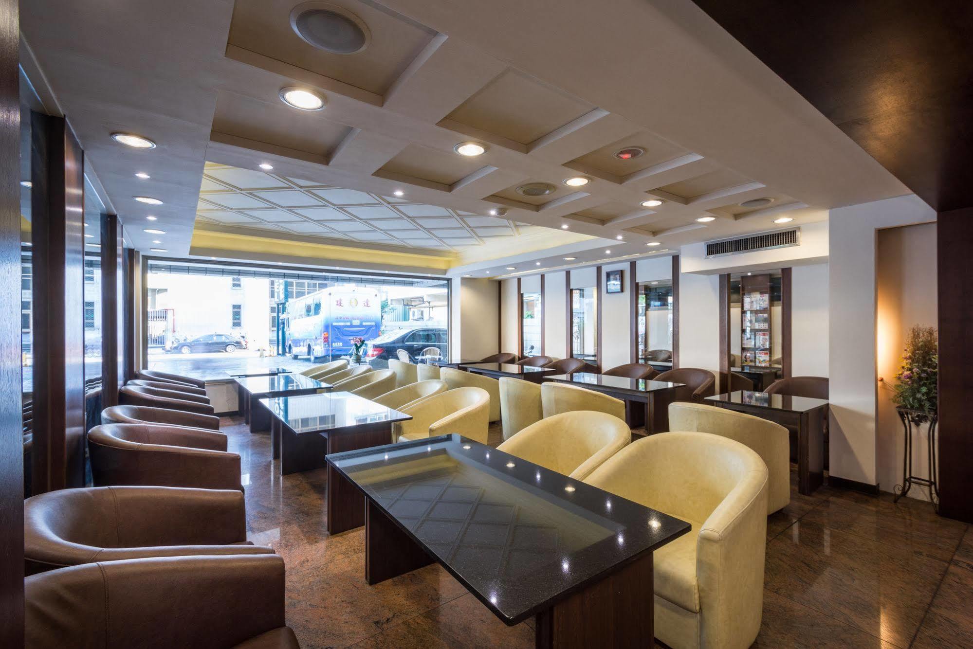The Enterpriser Hotel Taichung Extérieur photo